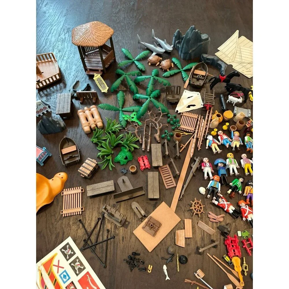Play‎ mobile parts bundle